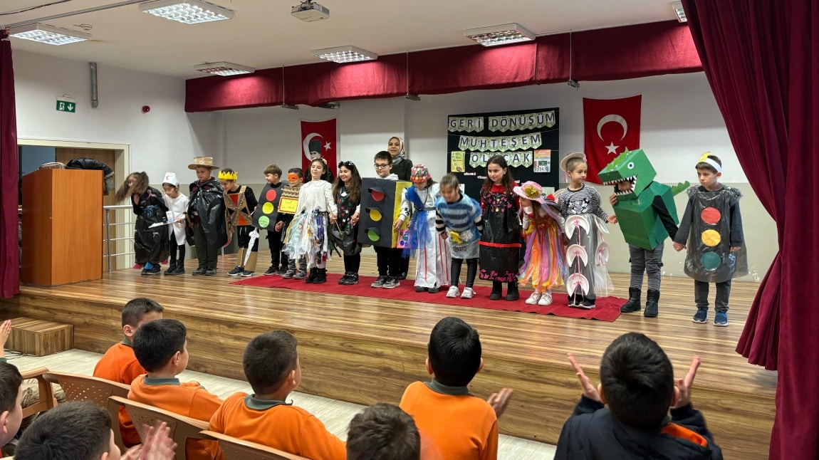 Geri Dönüşüm Defilemiz